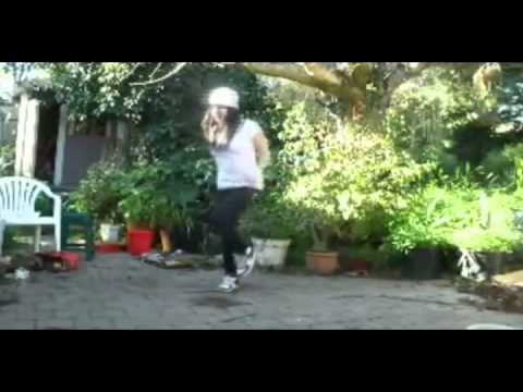 Electro Dance Girls vs. Melbourne Shuffle