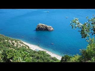 Самый прекрасный и ужасный пляж Яшмовый