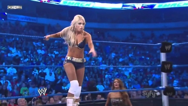 WWE Smack Down 10, 14, 11, Beth Phoenix vs. Kelly