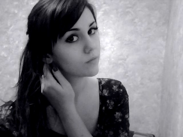 Леона Вишневська | 