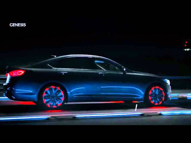 Hyundai Genesis Световое шоу HTRAC