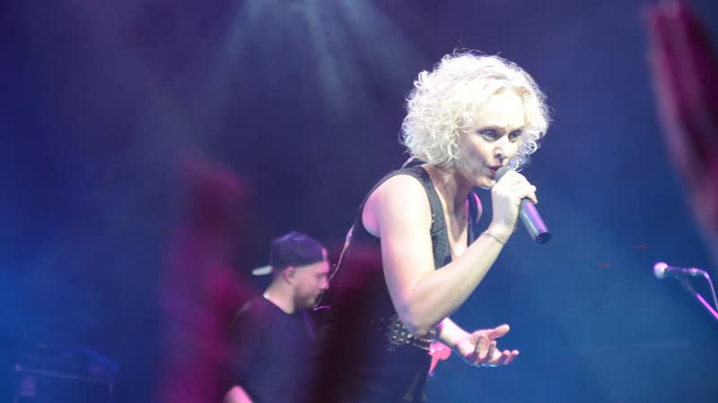 LIV KRISTINE Venus ( Theatre of Tragedy cover), Москва, ZIL