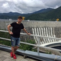 Денис Кривощёков