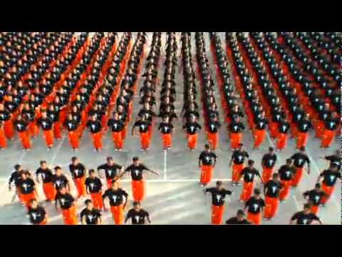 Prisons flash Jacksons song(its realy