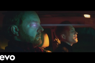 Mallory Knox - Giving It Up (Official Video)