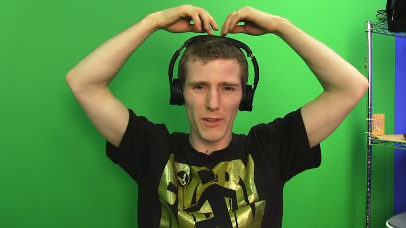 Steelseries FLUX Luxury Edition Headphones Unboxing First Look Linus Tech