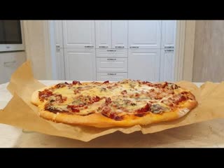 Пицца! Из простых продуктов, очень вкусная и аппетитная!